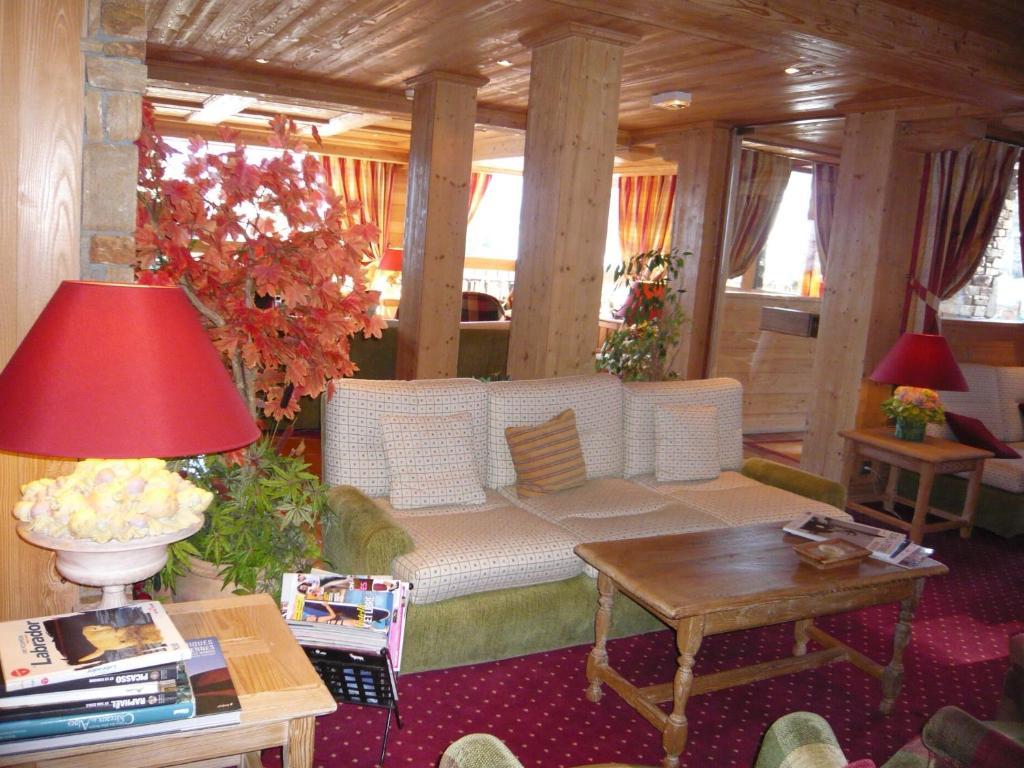 Aux Ducs De Savoie Hotell Combloux Eksteriør bilde