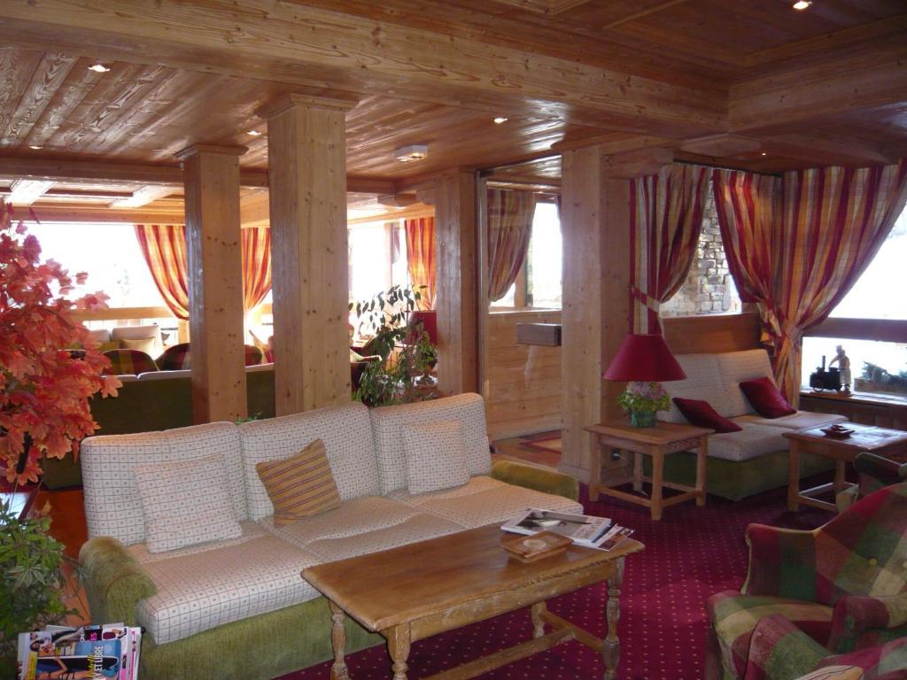 Aux Ducs De Savoie Hotell Combloux Eksteriør bilde