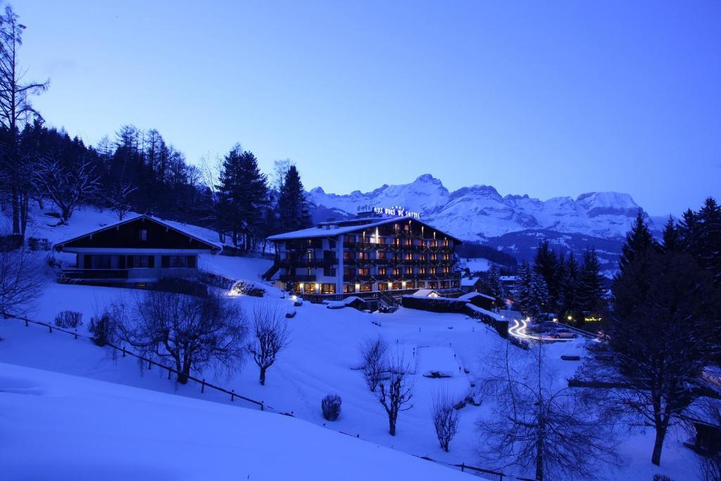 Aux Ducs De Savoie Hotell Combloux Eksteriør bilde