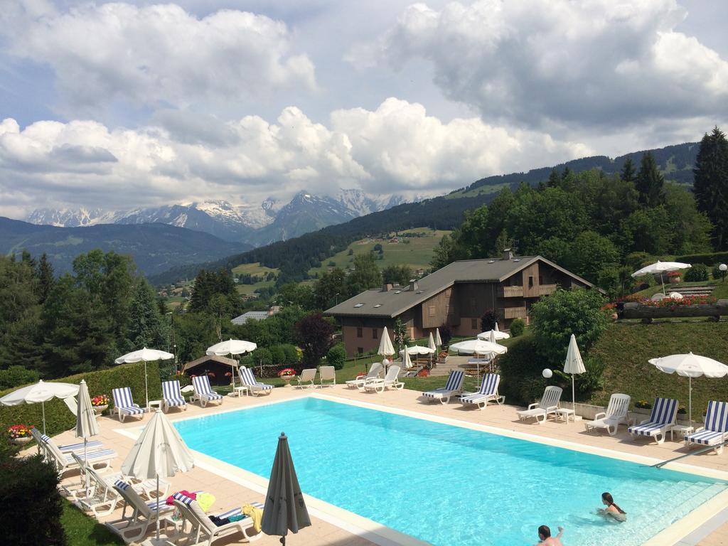 Aux Ducs De Savoie Hotell Combloux Eksteriør bilde