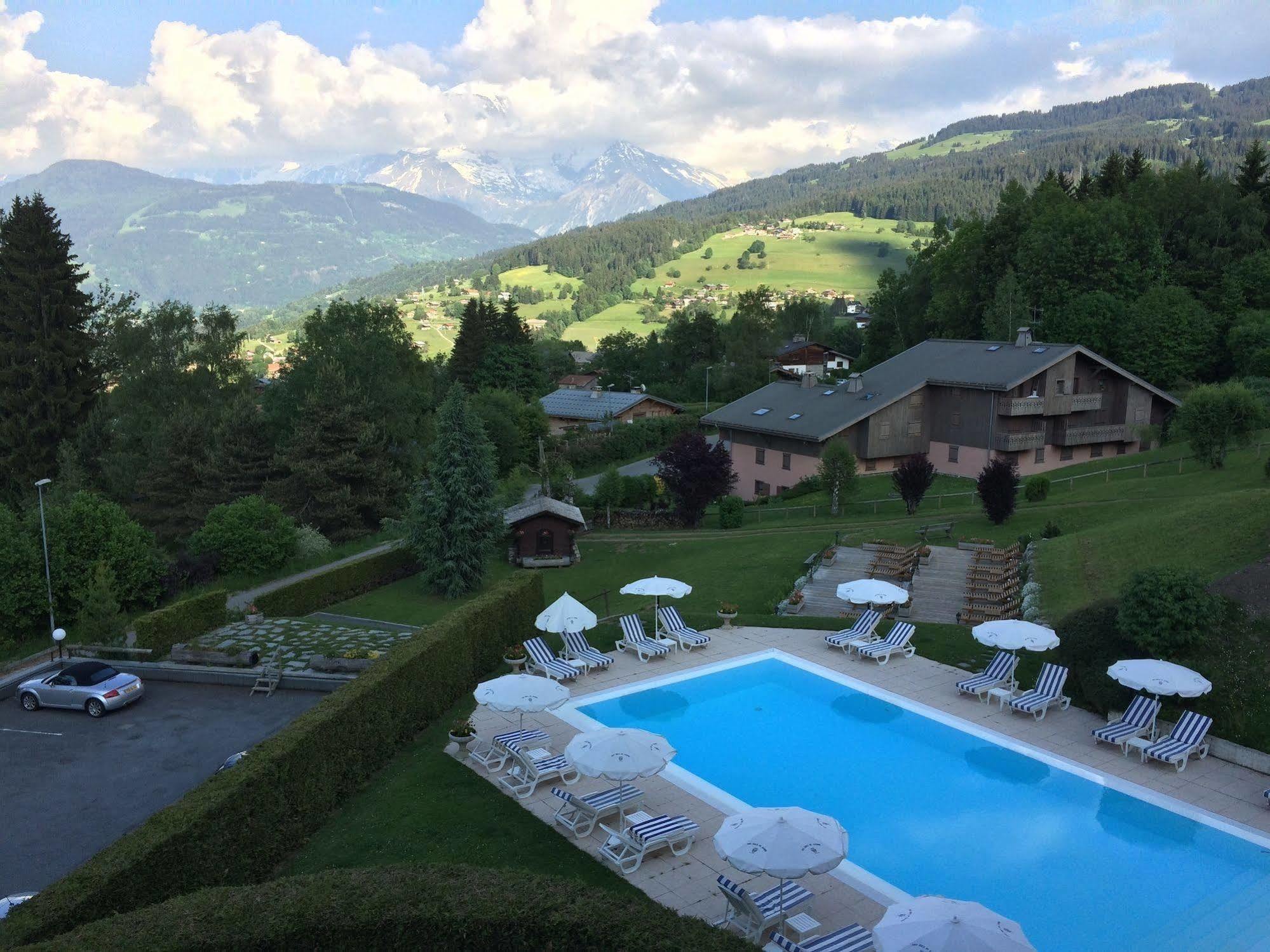 Aux Ducs De Savoie Hotell Combloux Eksteriør bilde